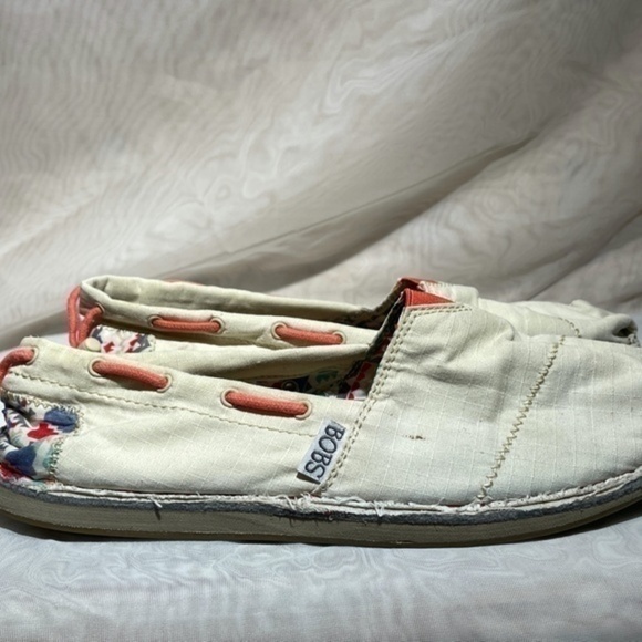 Bobs by Skechers White Peach Espadrilles Flats Comfort Shoes Beach Size 8 - Picture 3 of 8